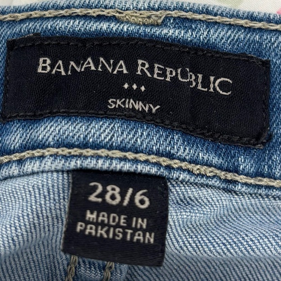 Banana Republic Light Blue Skinny Jeans - Picture 5 of 6